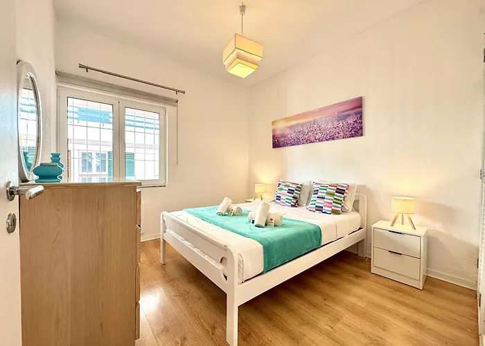 Apartment Downtown By Homing *